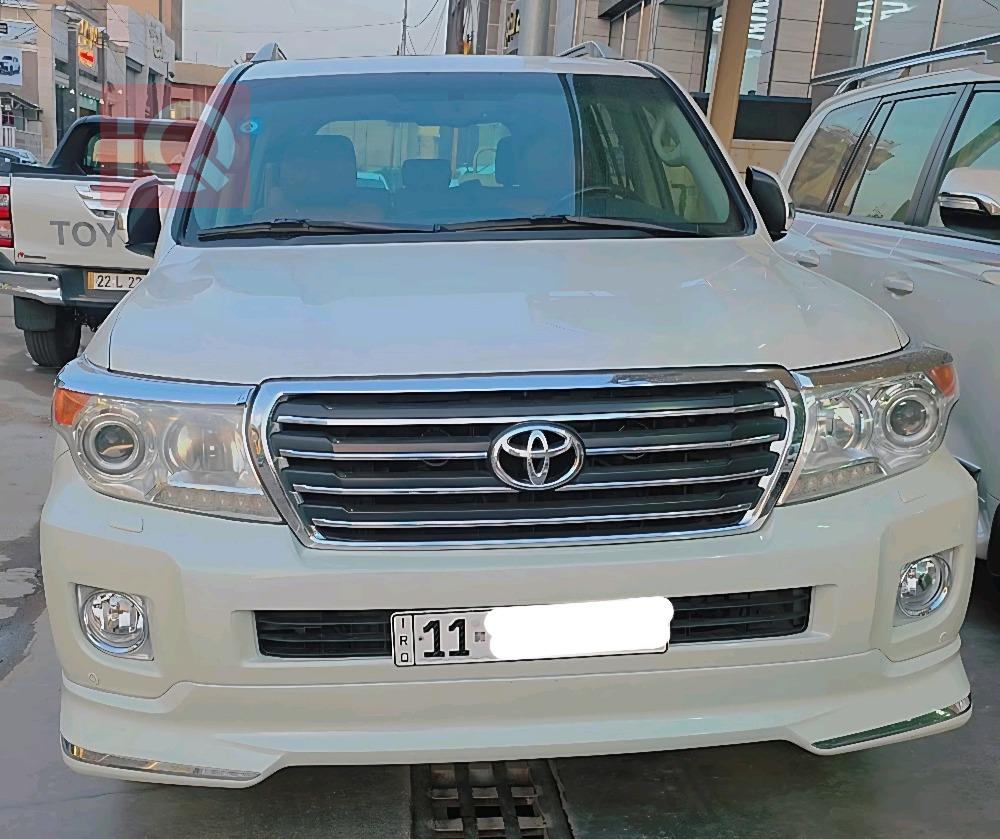 تويوتا لاندكروزر